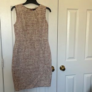 Tahari sleeveless dress